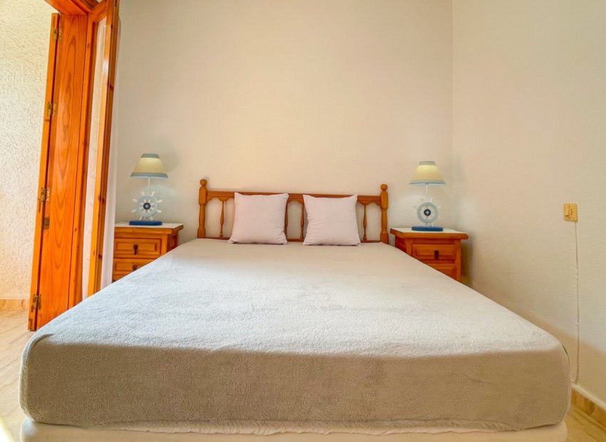 Resale - Townhouse / Duplex / Corner - Orihuela Costa - Playa Flamenca
