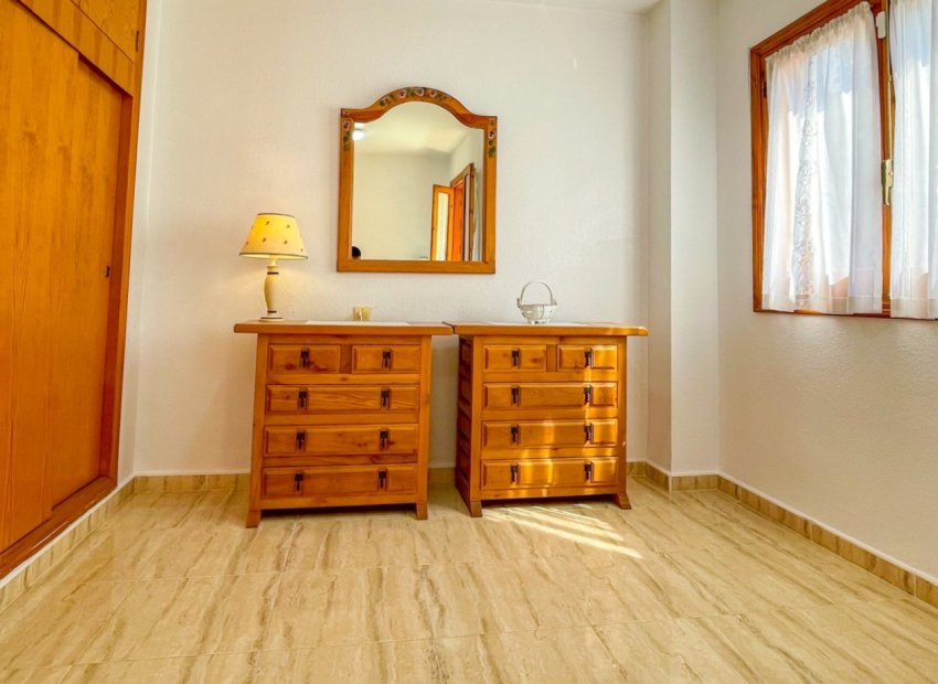 Resale - Townhouse / Duplex / Corner - Orihuela Costa - Playa Flamenca