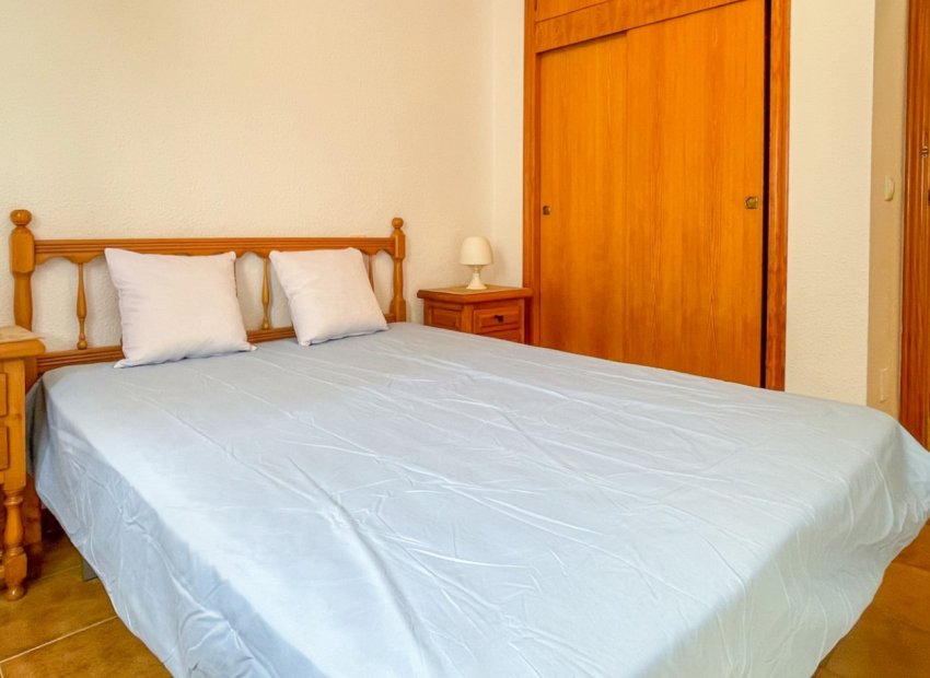 Resale - Townhouse / Duplex / Corner - Orihuela Costa - Playa Flamenca