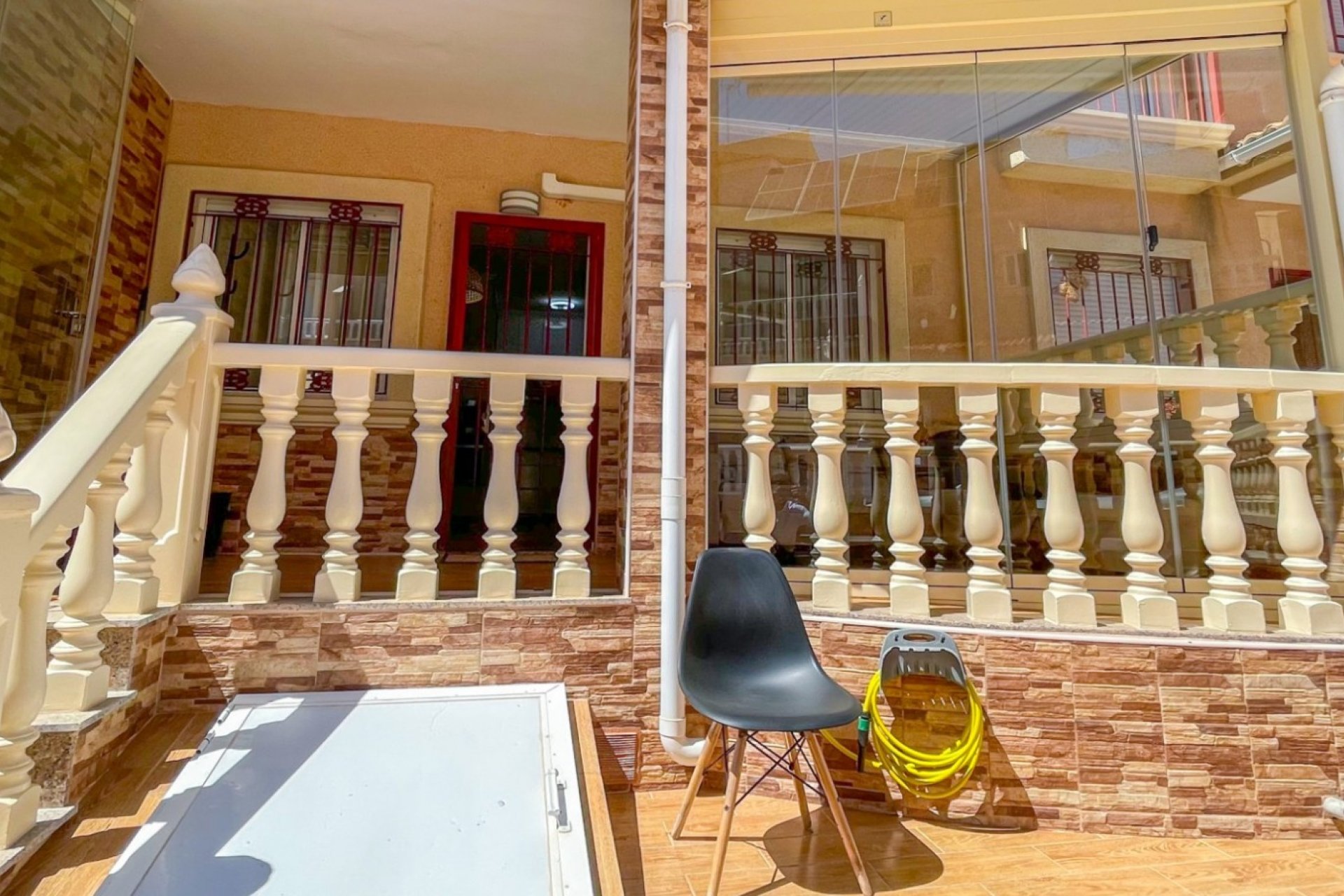Resale - Townhouse / Duplex / Corner - Orihuela Costa - Playa Flamenca
