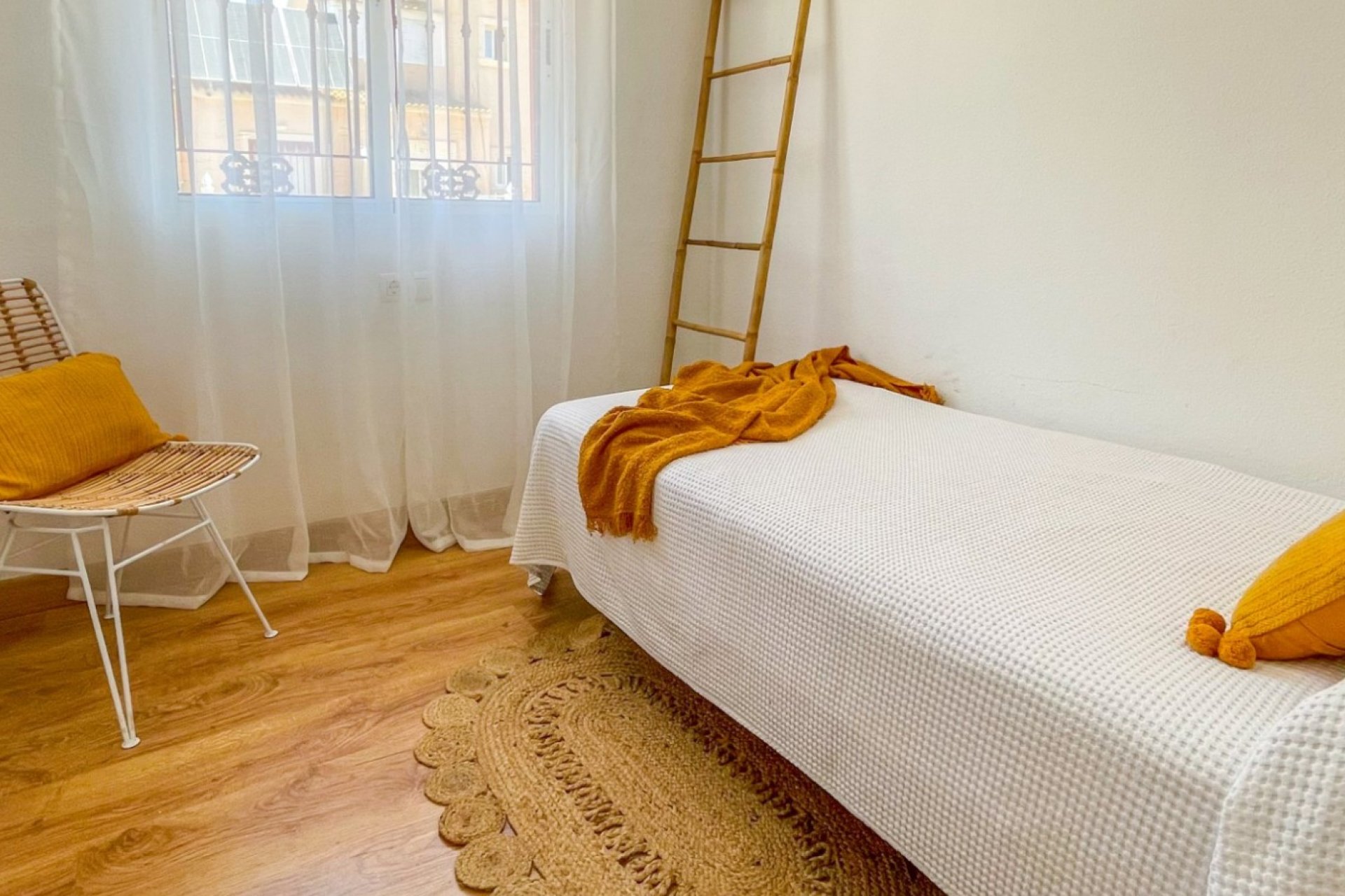 Resale - Townhouse / Duplex / Corner - Orihuela Costa - Playa Flamenca