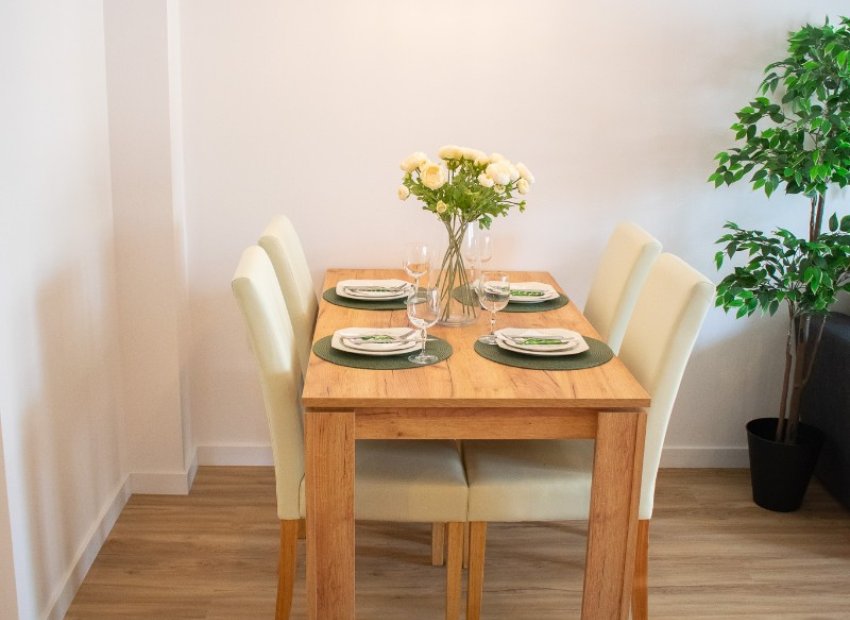 Resale - Townhouse / Duplex / Corner - Orihuela Costa - Punta Prima