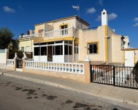 Resale - Townhouse / Duplex / Corner - Orihuela Costa - Punta Prima