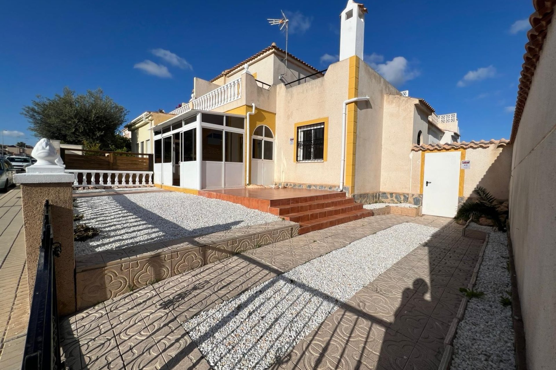 Resale - Townhouse / Duplex / Corner - Orihuela Costa - Punta Prima