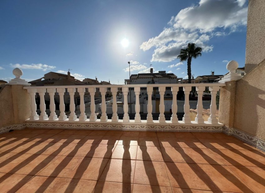 Resale - Townhouse / Duplex / Corner - Orihuela Costa - Punta Prima