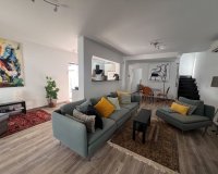 Resale - Townhouse / Duplex / Corner - Orihuela Costa - Punta Prima