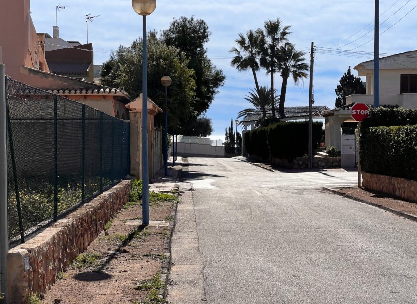 Resale - Townhouse / Duplex / Corner - Orihuela Costa - Punta Prima