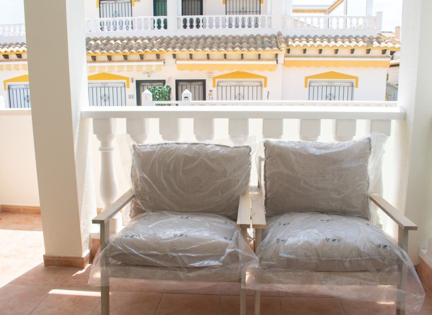 Resale - Townhouse / Duplex / Corner - Orihuela Costa - Punta Prima