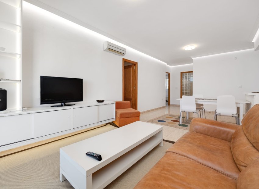 Resale - Townhouse / Duplex / Corner - Orihuela Costa - Punta Prima