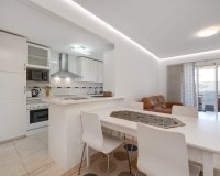Resale - Townhouse / Duplex / Corner - Orihuela Costa - Punta Prima