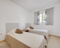 Resale - Townhouse / Duplex / Corner - Orihuela Costa - Punta Prima