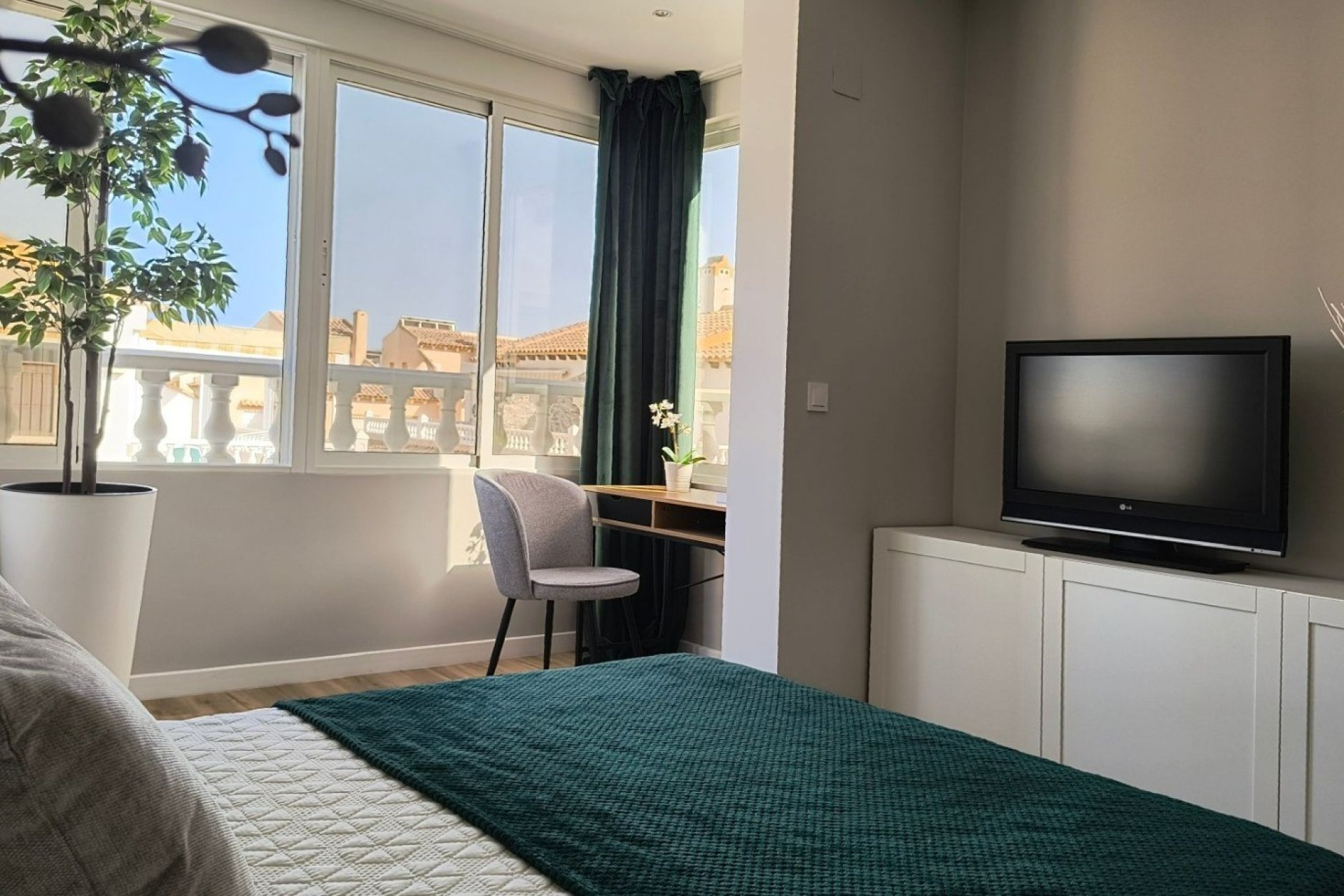 Resale - Townhouse / Duplex / Corner - Orihuela Costa - Punta Prima