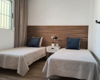 Resale - Townhouse / Duplex / Corner - Orihuela Costa - Punta Prima
