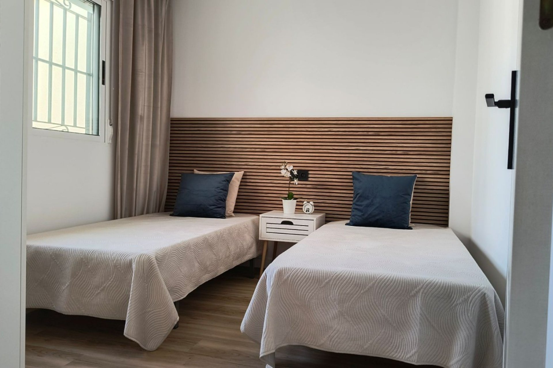 Resale - Townhouse / Duplex / Corner - Orihuela Costa - Punta Prima