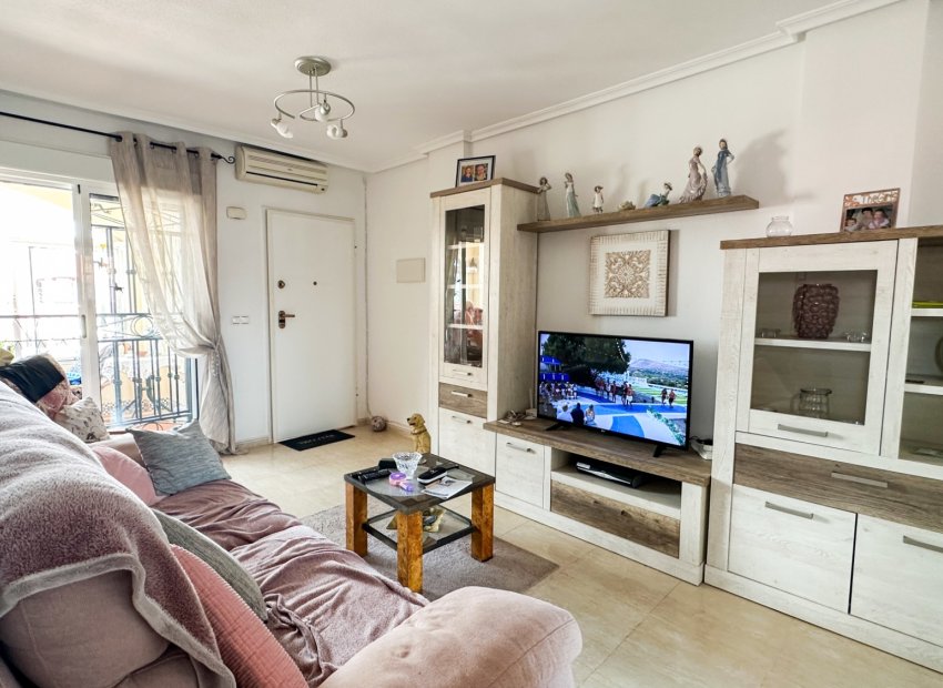 Resale - Townhouse / Duplex / Corner - Orihuela Costa - Punta Prima