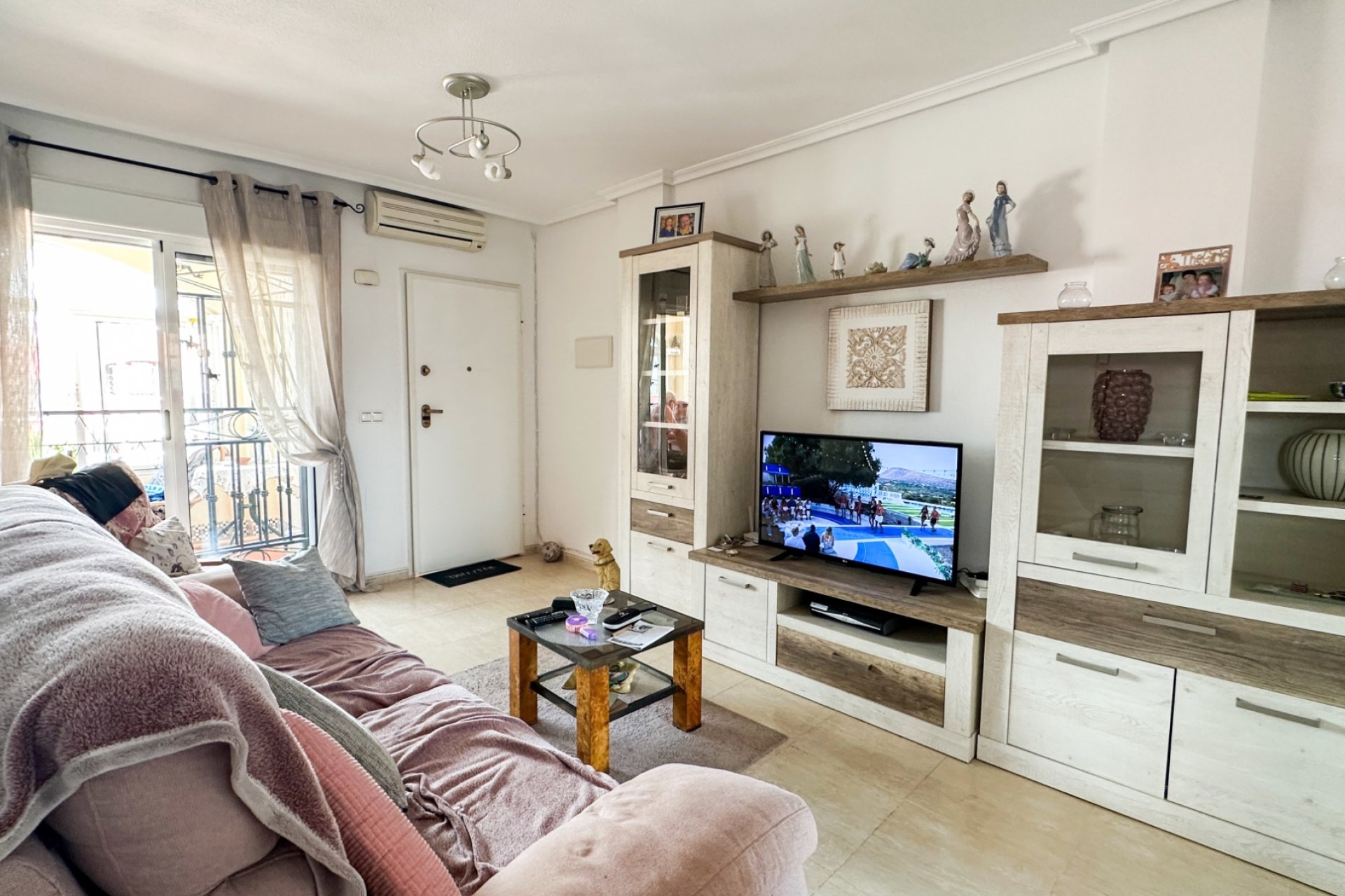 Resale - Townhouse / Duplex / Corner - Orihuela Costa - Punta Prima