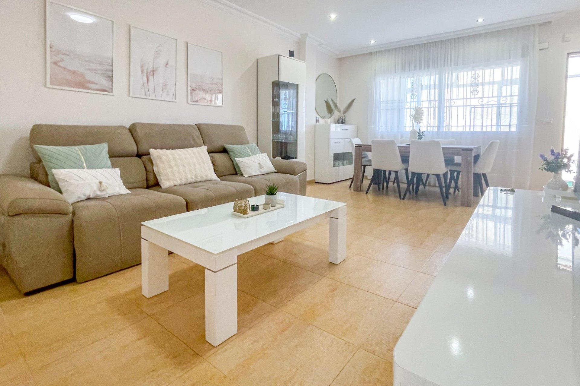 Resale - Townhouse / Duplex / Corner - Orihuela Costa - Punta Prima
