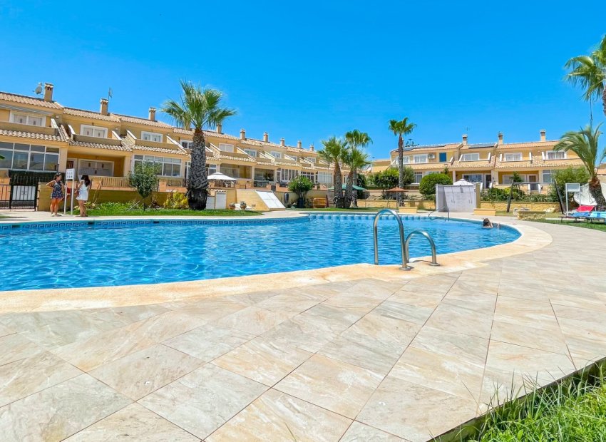 Resale - Townhouse / Duplex / Corner - Orihuela Costa - Punta Prima