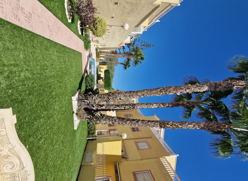 Resale - Townhouse / Duplex / Corner - Orihuela Costa - Villamartín