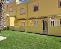 Resale - Townhouse / Duplex / Corner - Orihuela Costa - Villamartín