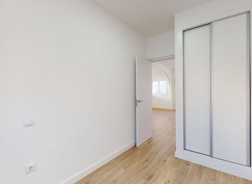 Resale - Townhouse / Duplex / Corner - Orihuela Costa - Villamartin