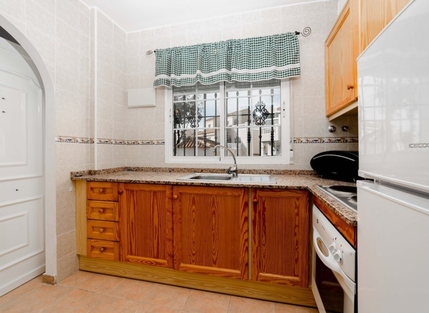 Resale - Townhouse / Duplex / Corner - Orihuela Costa - Villamartín