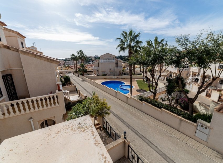 Resale - Townhouse / Duplex / Corner - Orihuela Costa - Villamartín