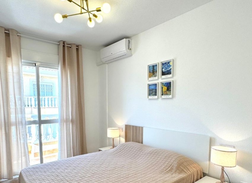 Resale - Townhouse / Duplex / Corner - Orihuela Costa - Villamartín