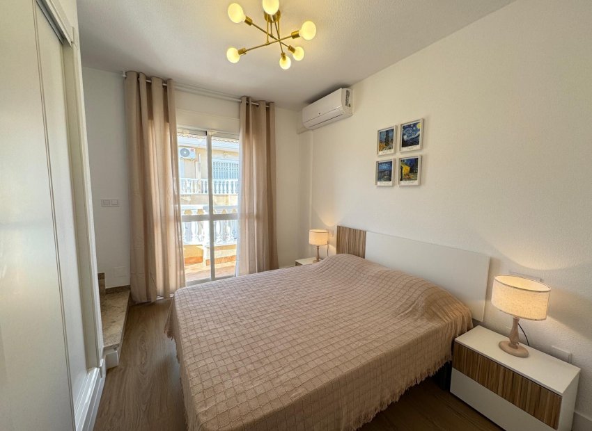 Resale - Townhouse / Duplex / Corner - Orihuela Costa - Villamartín