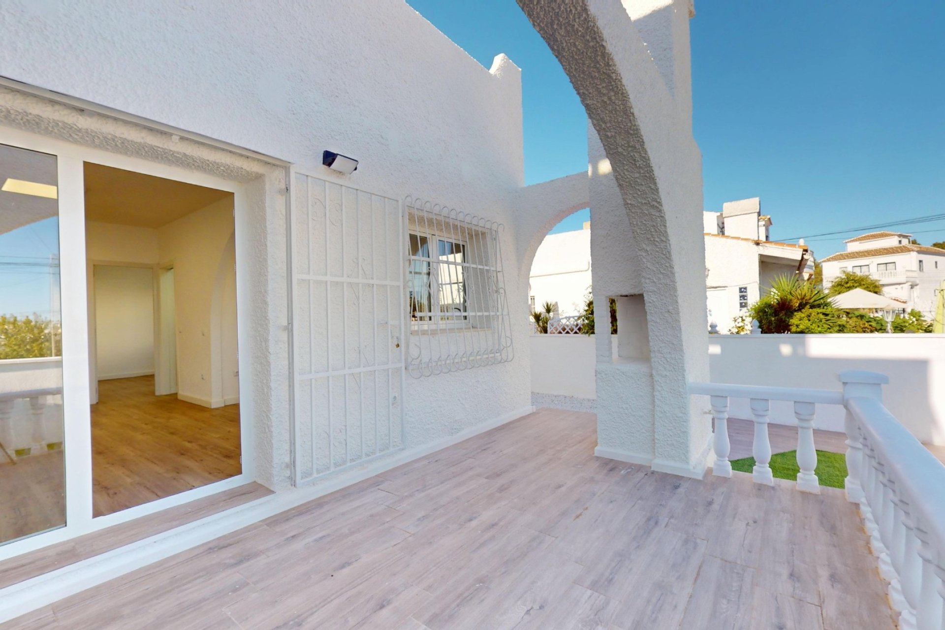 Resale - Townhouse / Duplex / Corner - Orihuela Costa - Villamartín