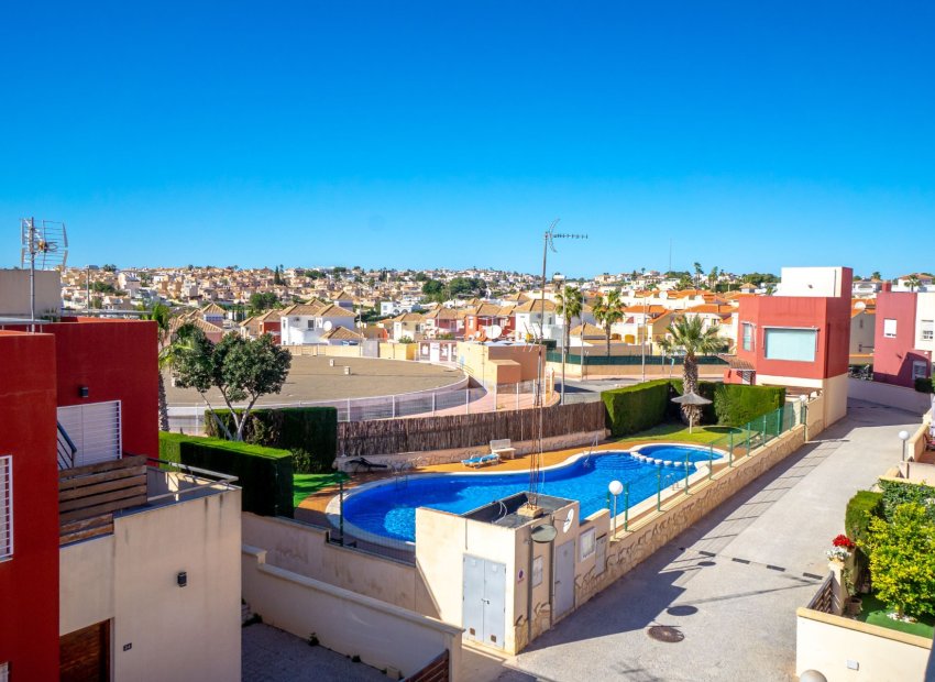 Resale - Townhouse / Duplex / Corner - Orihuela Costa - Villamartín