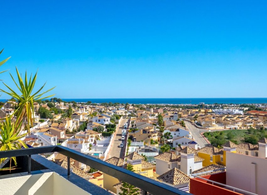 Resale - Townhouse / Duplex / Corner - Orihuela Costa - Villamartín