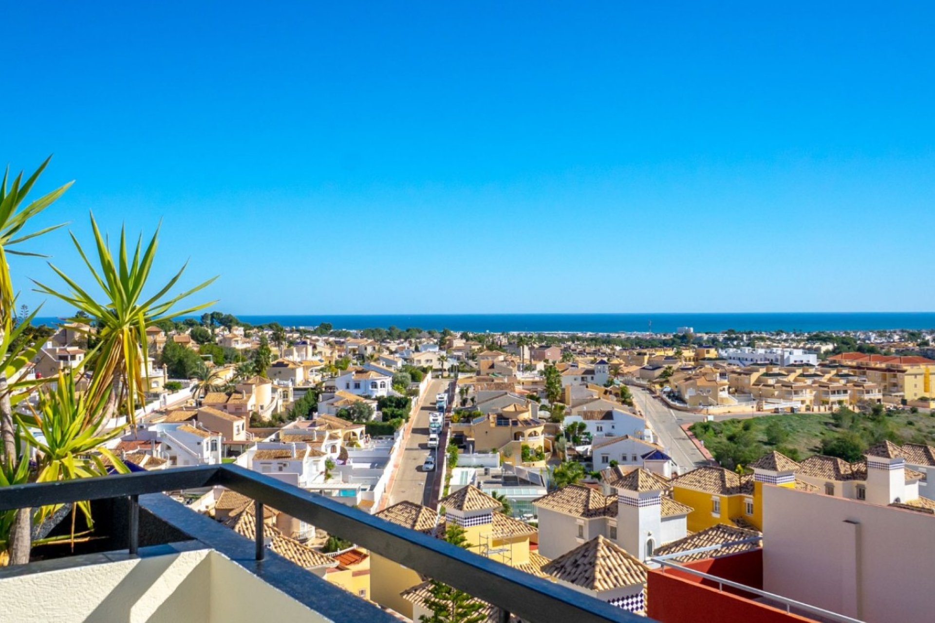 Resale - Townhouse / Duplex / Corner - Orihuela Costa - Villamartín