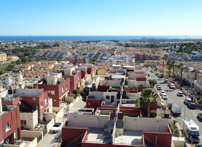 Resale - Townhouse / Duplex / Corner - Orihuela Costa - Villamartín