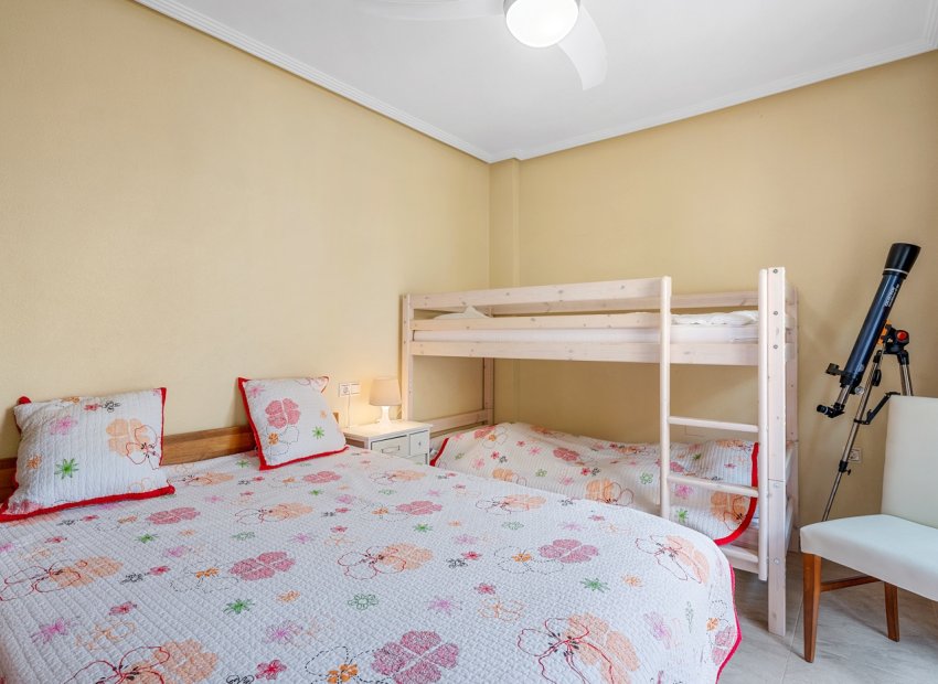 Resale - Townhouse / Duplex / Corner - Orihuela Costa - Villamartín