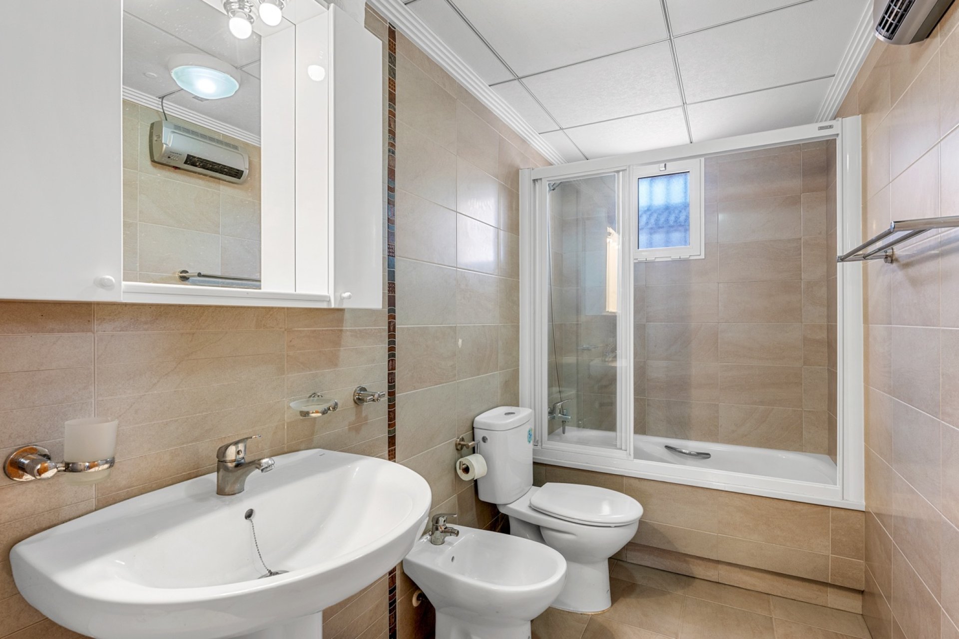 Resale - Townhouse / Duplex / Corner - Orihuela Costa - Villamartín