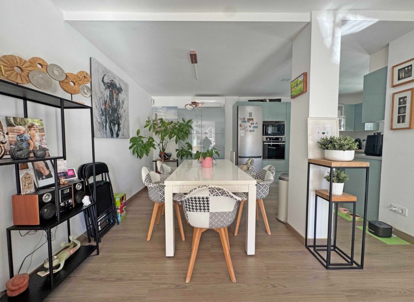 Resale - Townhouse / Duplex / Corner - Orihuela Costa - Villamartín