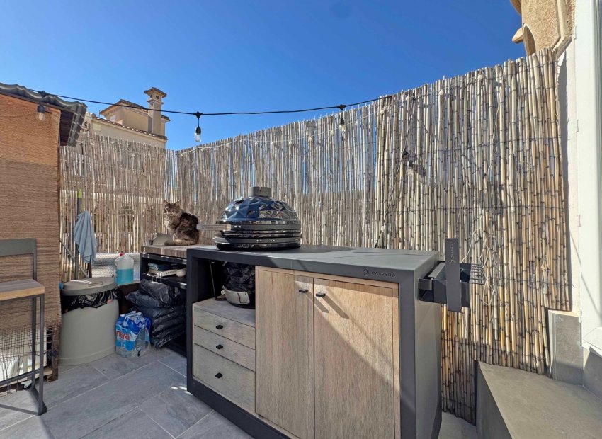 Resale - Townhouse / Duplex / Corner - Orihuela Costa - Villamartín