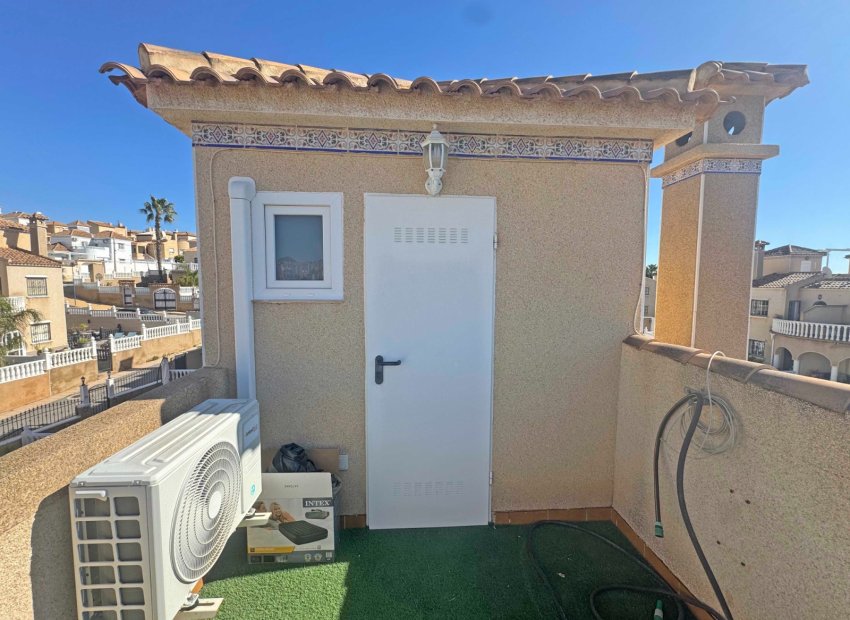 Resale - Townhouse / Duplex / Corner - Orihuela Costa - Villamartín