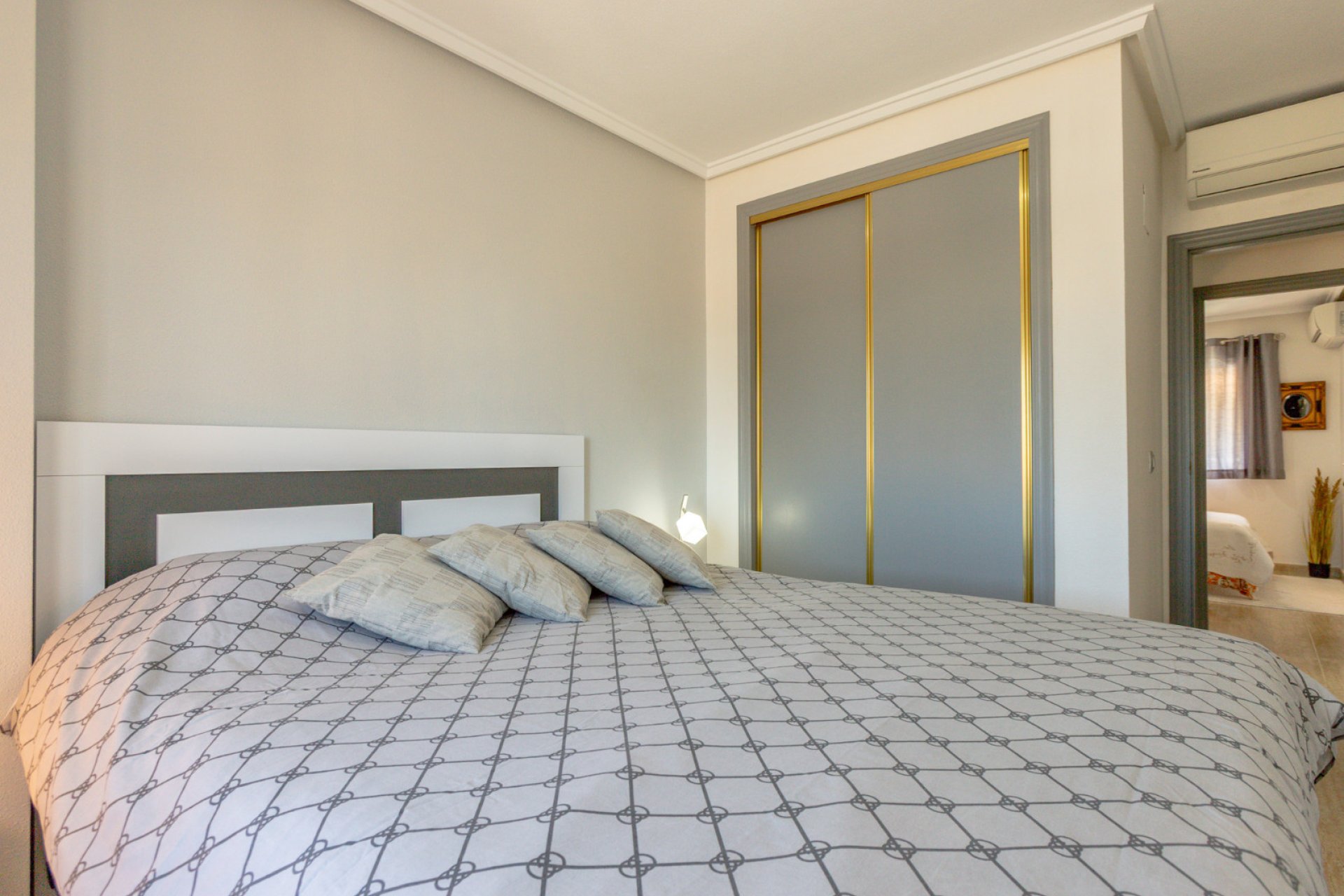 Resale - Townhouse / Duplex / Corner - Orihuela Costa - Villamartín