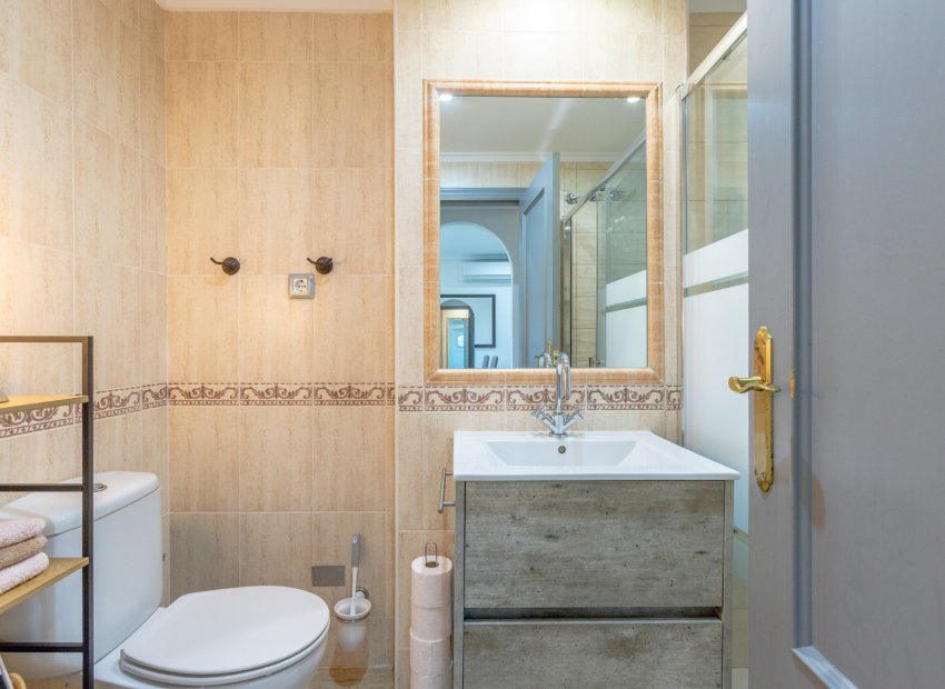 Resale - Townhouse / Duplex / Corner - Orihuela Costa - Villamartín