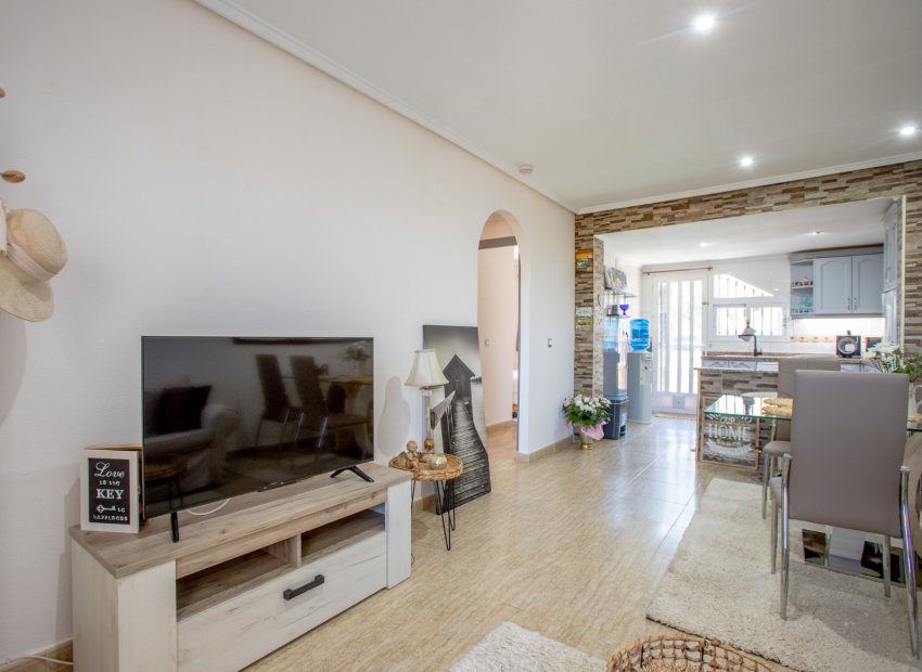 Resale - Townhouse / Duplex / Corner - Orihuela Costa - Villamartín
