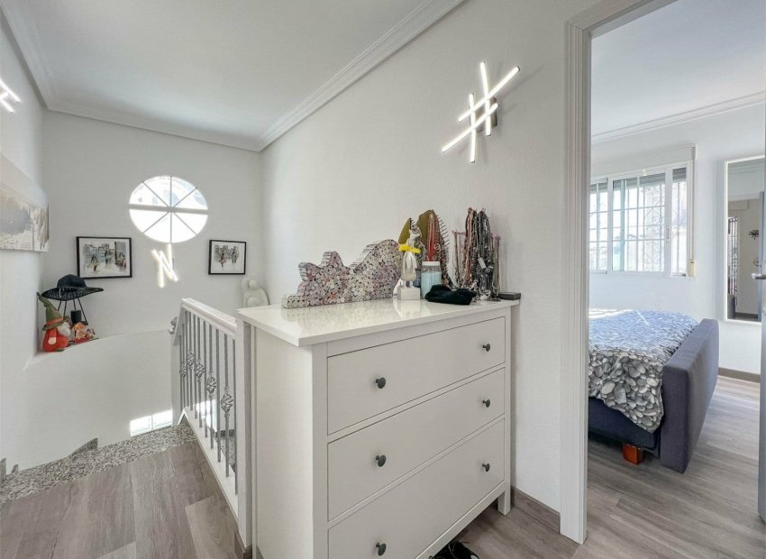 Resale - Townhouse / Duplex / Corner - Orihuela Costa - Villamartín