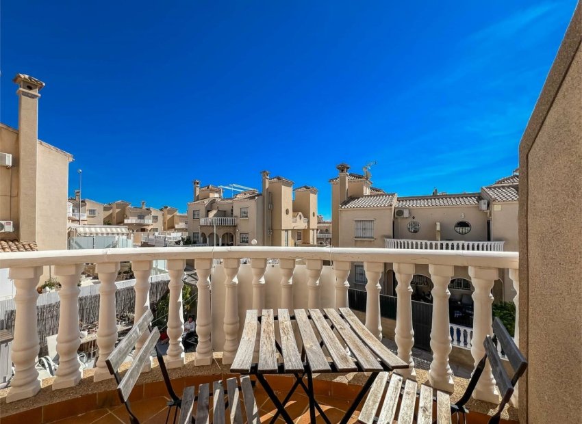 Resale - Townhouse / Duplex / Corner - Orihuela Costa - Villamartín
