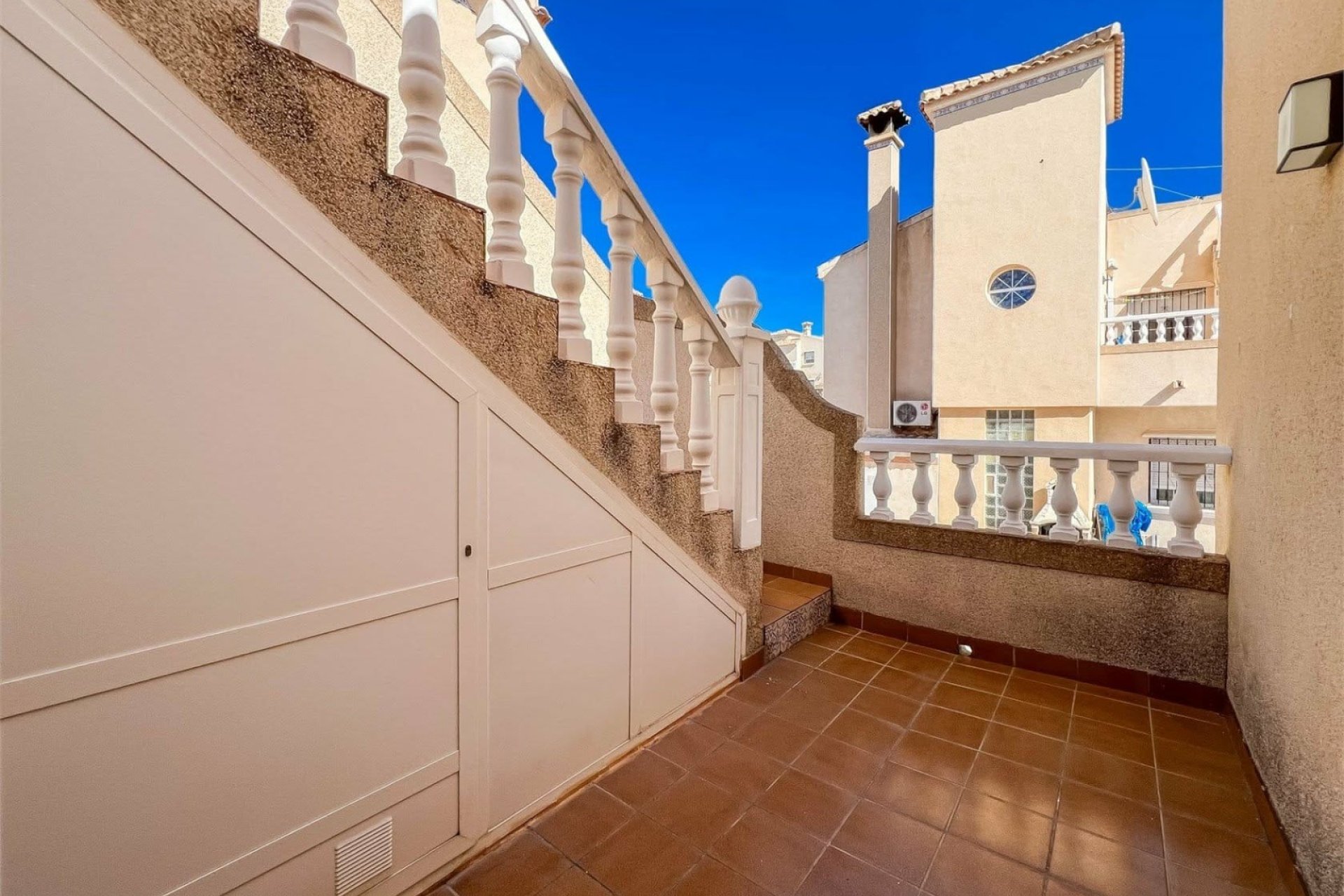 Resale - Townhouse / Duplex / Corner - Orihuela Costa - Villamartín