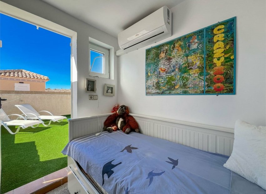 Resale - Townhouse / Duplex / Corner - Orihuela Costa - Villamartín