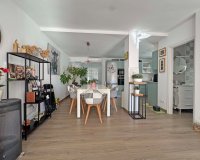 Resale - Townhouse / Duplex / Corner - Orihuela Costa - Villamartín