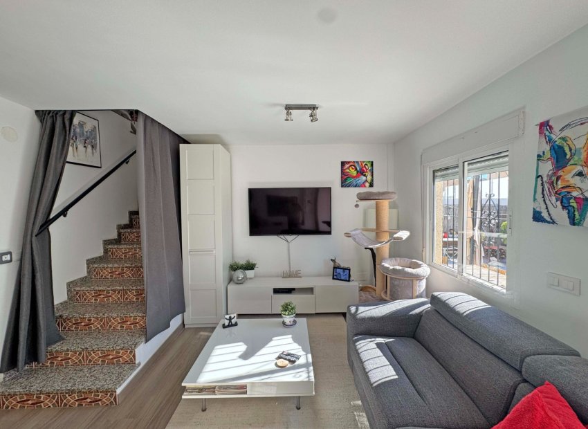 Resale - Townhouse / Duplex / Corner - Orihuela Costa - Villamartín