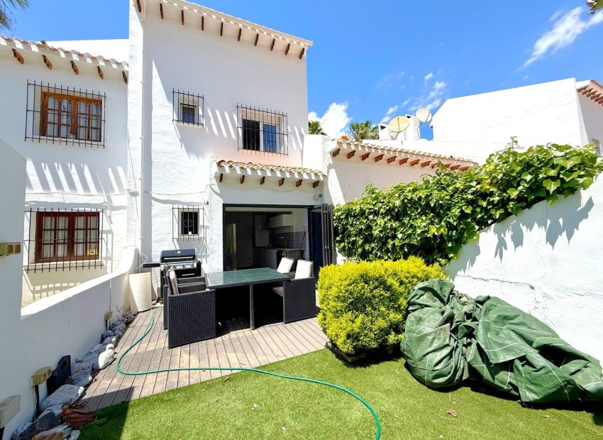 Resale - Townhouse / Duplex / Corner - Orihuela Costa - Villamartín