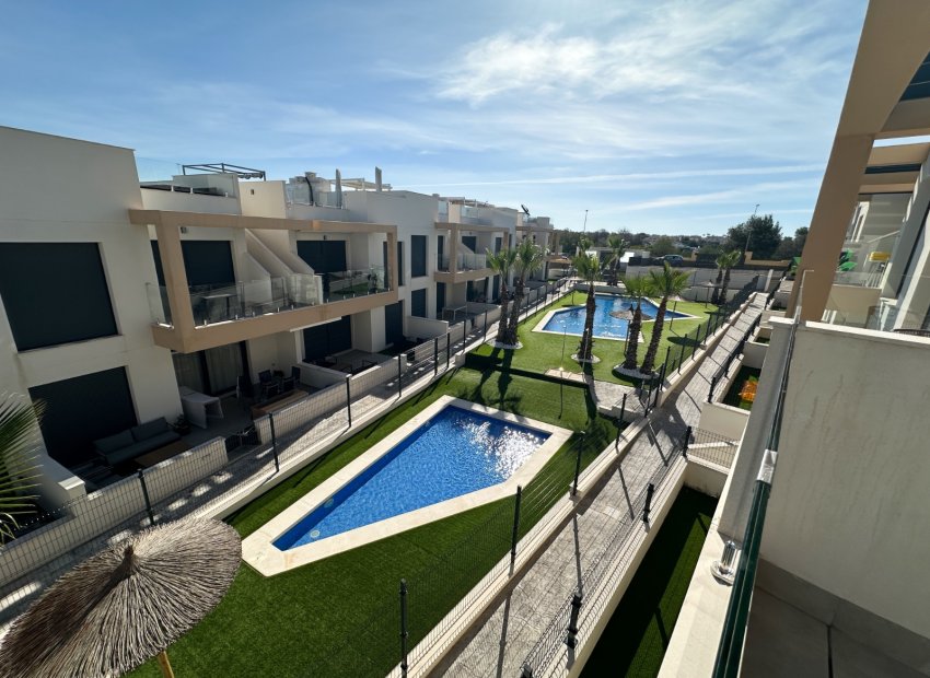 Resale - Townhouse / Duplex / Corner - Orihuela Costa - Villamartín